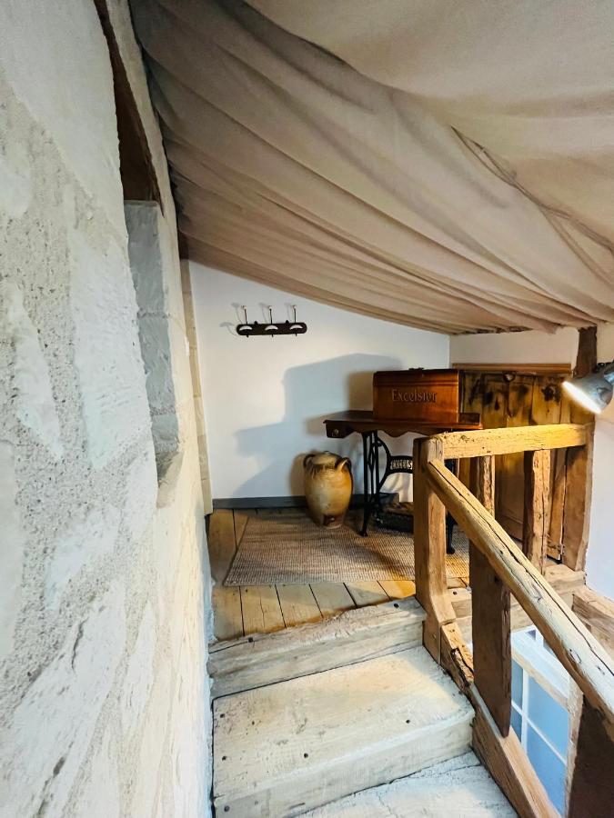 Chez Mimie Les Hotes Fontevraud L'Abbaye Eksteriør bilde